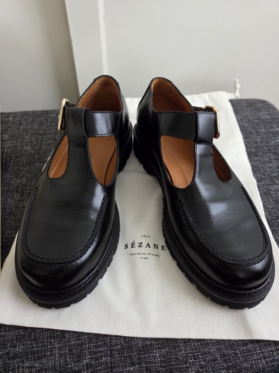 Sezane Shoes - Sézane Violette Babies in Glossy Black